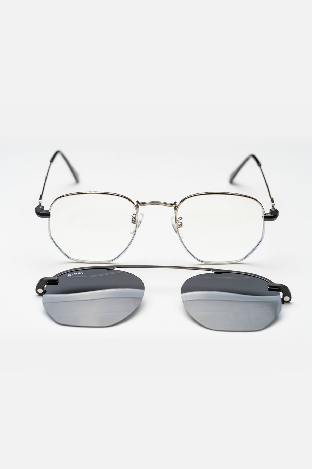 Joshua con Clip